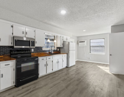 Garden Circle Unit B (Rented)